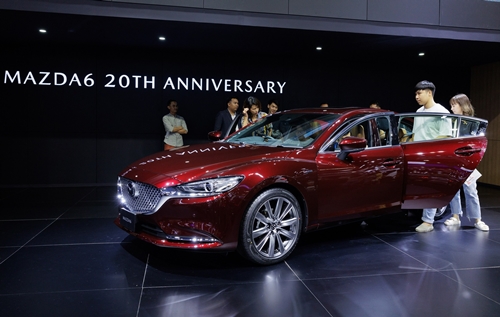 กระแสตอบรับ Mazda6 แรงทะลุปรอท แฟนมาสด้าแห่จองสิทธิ์